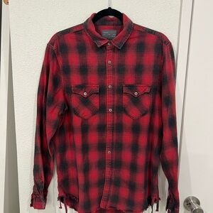 👕👔Men’s Zara Fringe Red Plaid Flannel Button Shirt- Medium
